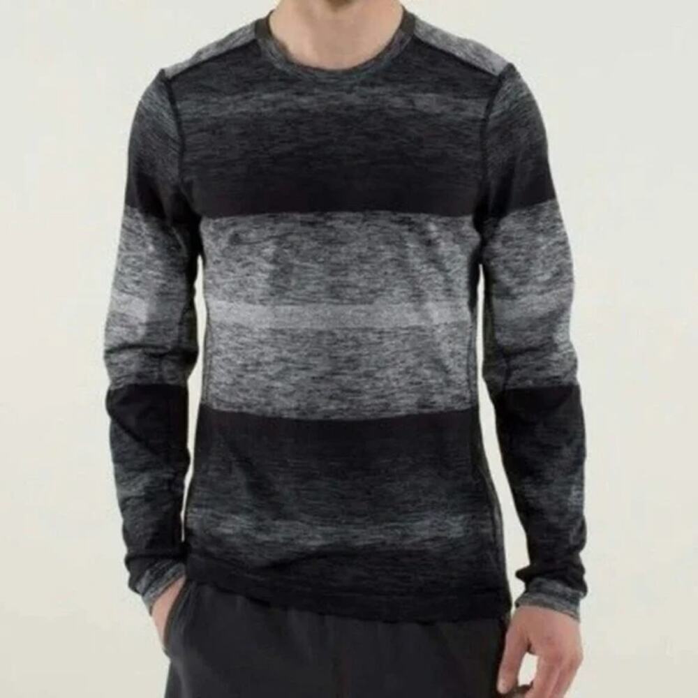 LULULEMON Men's Gray Black Core Rulu Universal Stripe Crew Neck Shirt Size Large